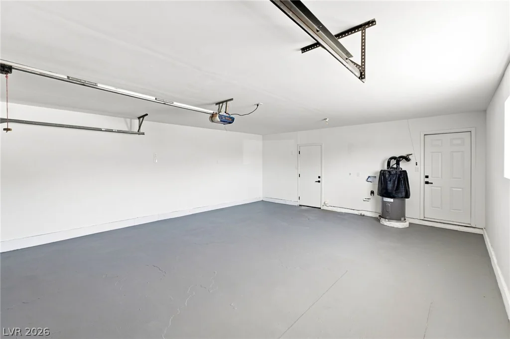 120 Linden, Henderson, NV 89015