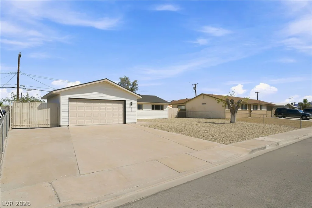 120 Linden, Henderson, NV 89015