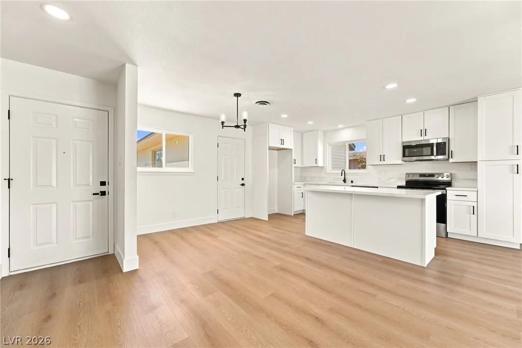 120 Linden, Henderson, NV 89015