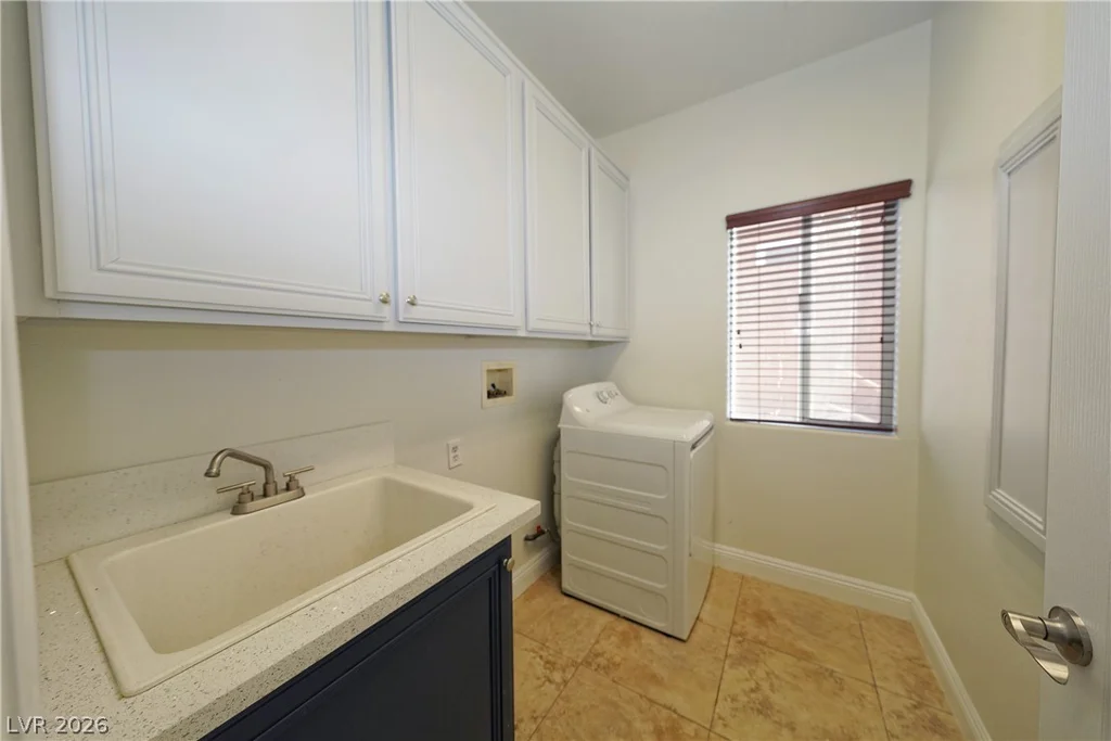 1002 Nimitz, Henderson, NV 89002