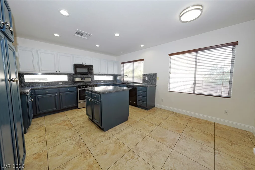 1002 Nimitz, Henderson, NV 89002