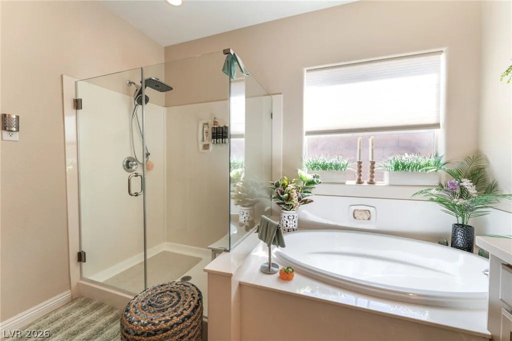 7324 Royal Melbourne, Las Vegas, NV 89131