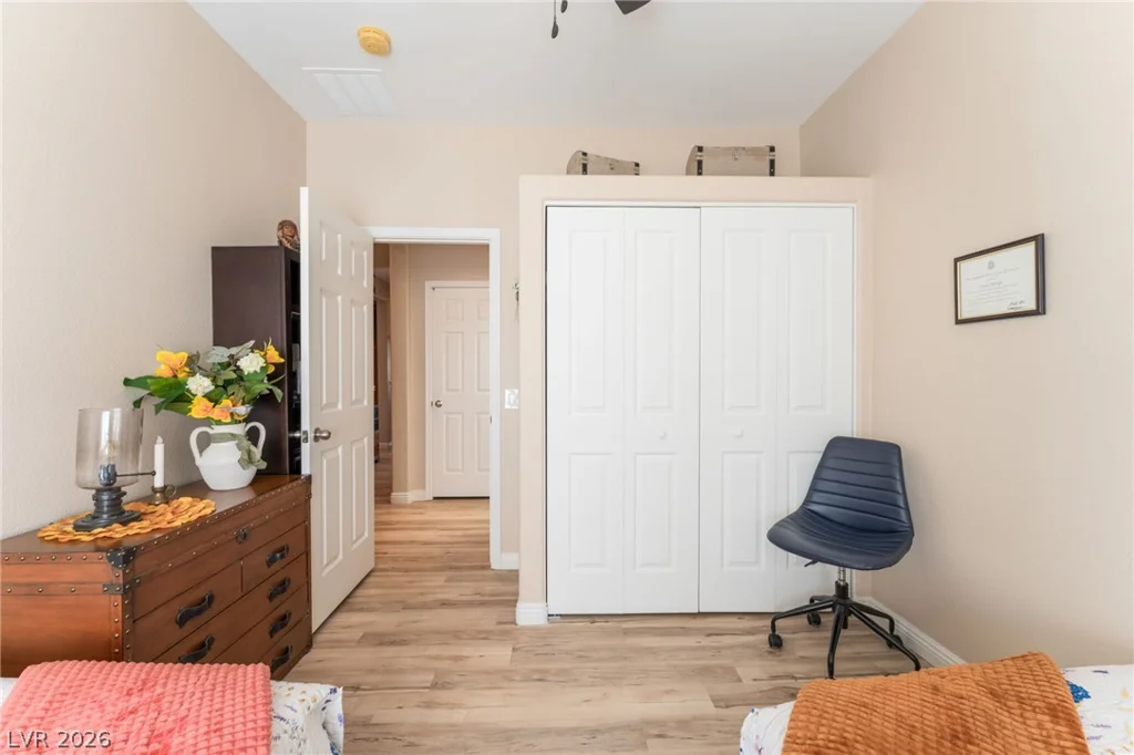 7324 Royal Melbourne, Las Vegas, NV 89131