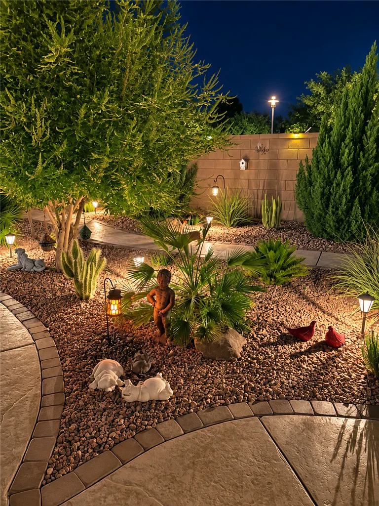 7324 Royal Melbourne, Las Vegas, NV 89131