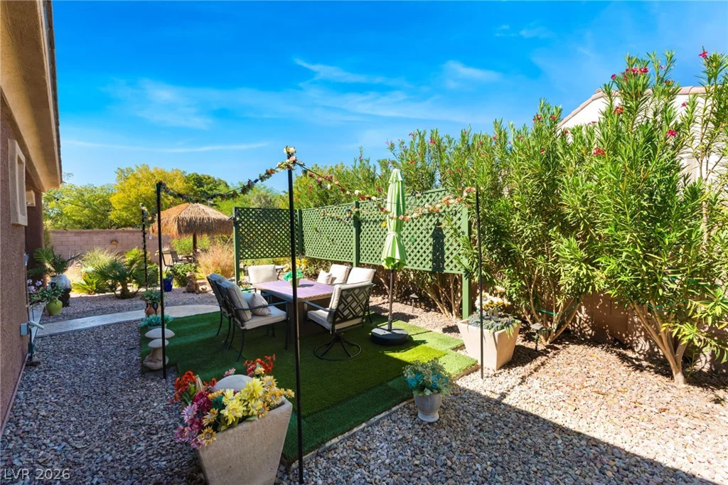 7324 Royal Melbourne, Las Vegas, NV 89131