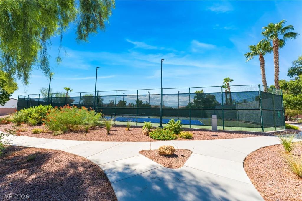 7324 Royal Melbourne, Las Vegas, NV 89131
