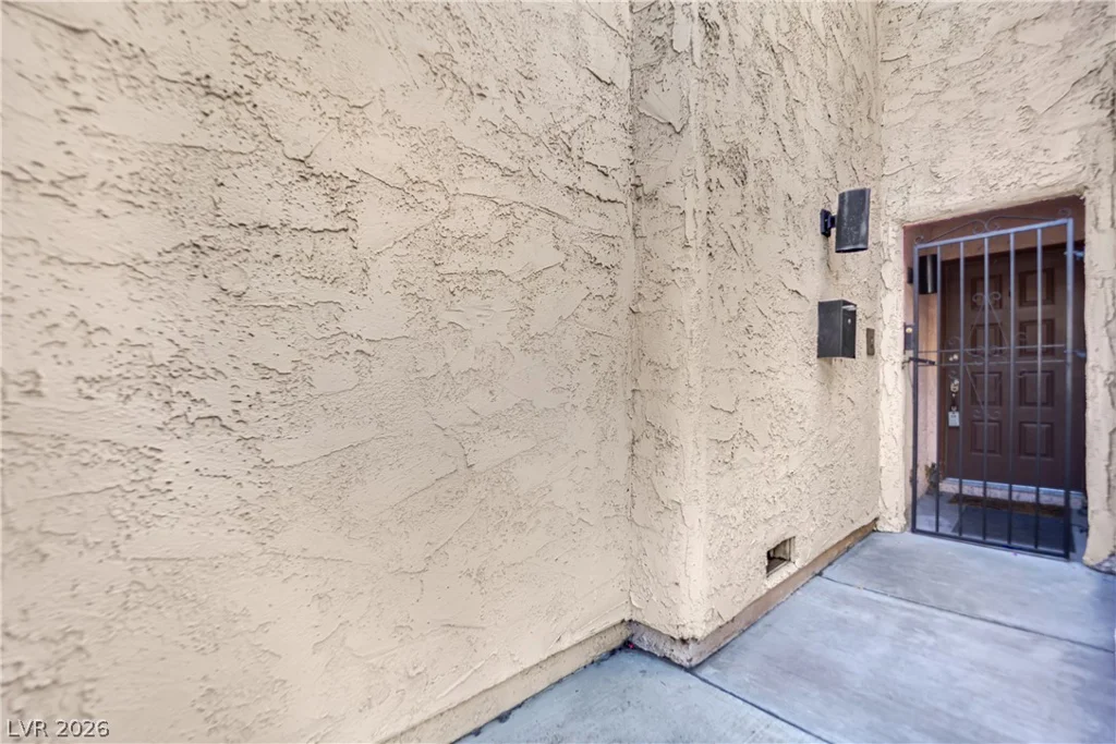 3373 Milenko, Las Vegas, NV 89121