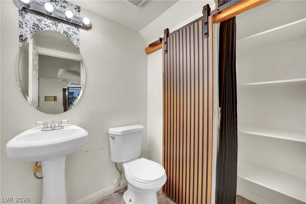 3373 Milenko, Las Vegas, NV 89121