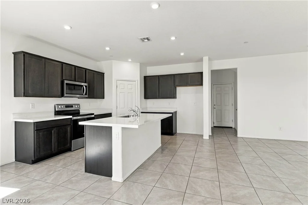 1948 Nitida, Las Vegas, NV 89106