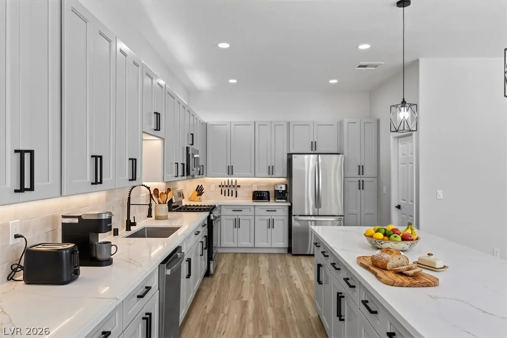 5807 Rothbury, Las Vegas, NV 89141
