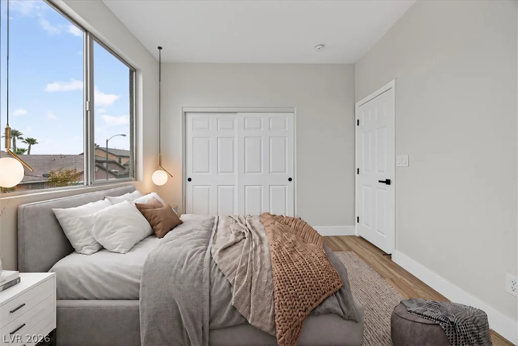 5807 Rothbury, Las Vegas, NV 89141