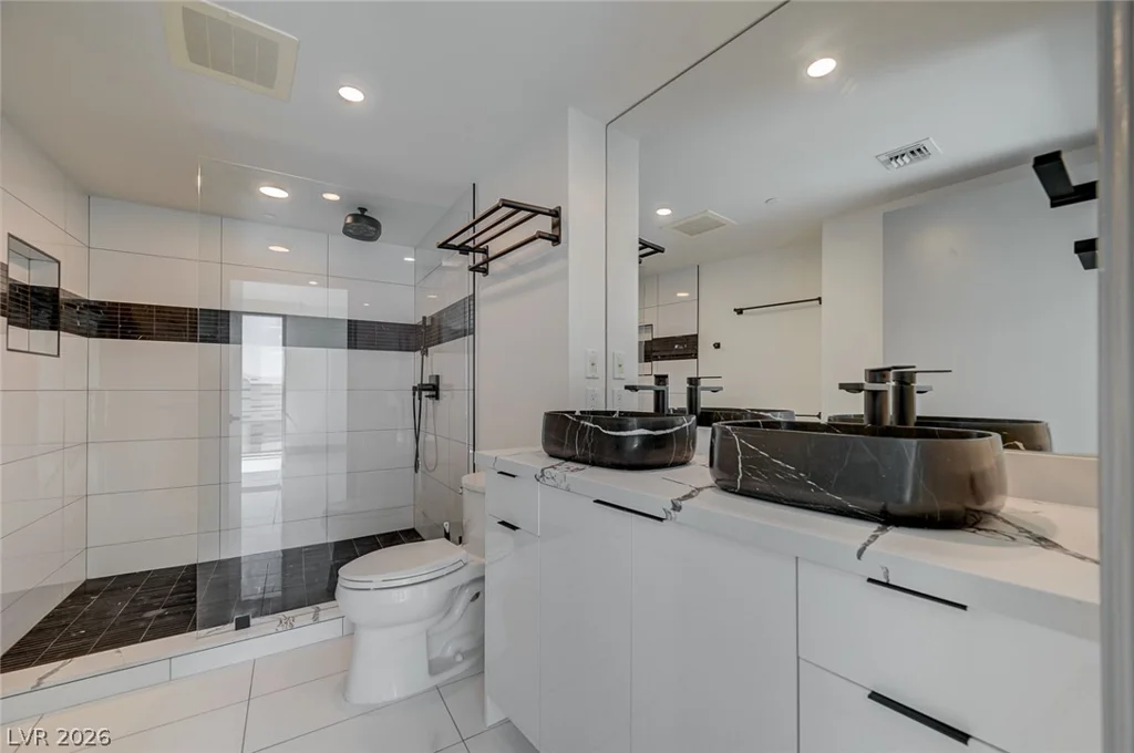 222 Karen, Las Vegas, NV 89109
