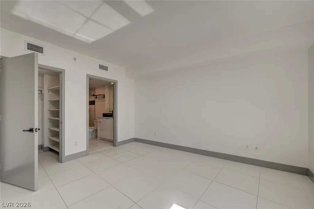 222 Karen, Las Vegas, NV 89109
