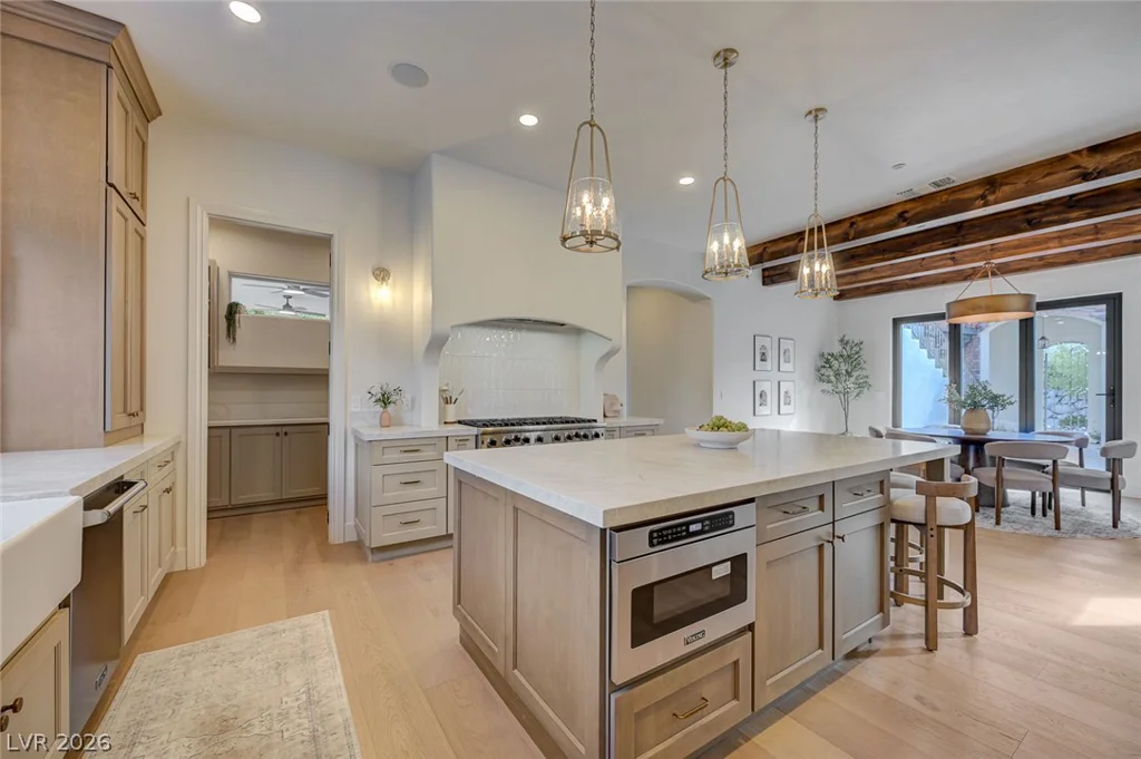 767 Dibasio, Henderson, NV 89012