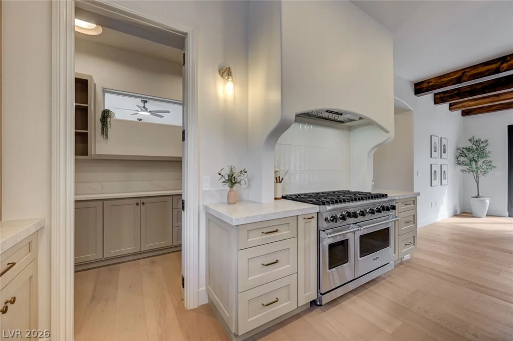 767 Dibasio, Henderson, NV 89012