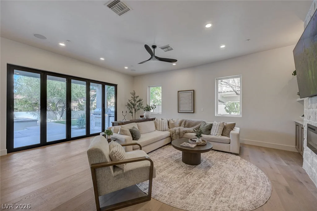 767 Dibasio, Henderson, NV 89012