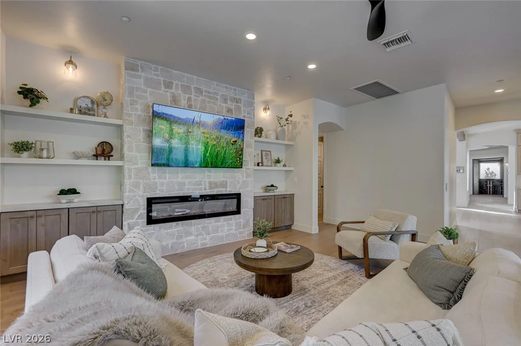 767 Dibasio, Henderson, NV 89012