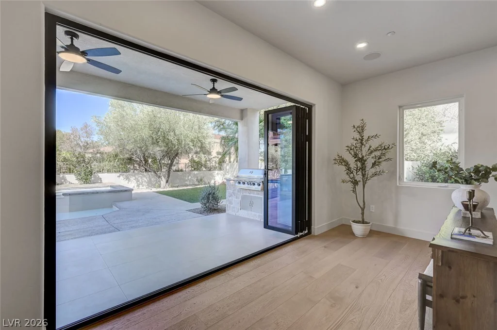 767 Dibasio, Henderson, NV 89012