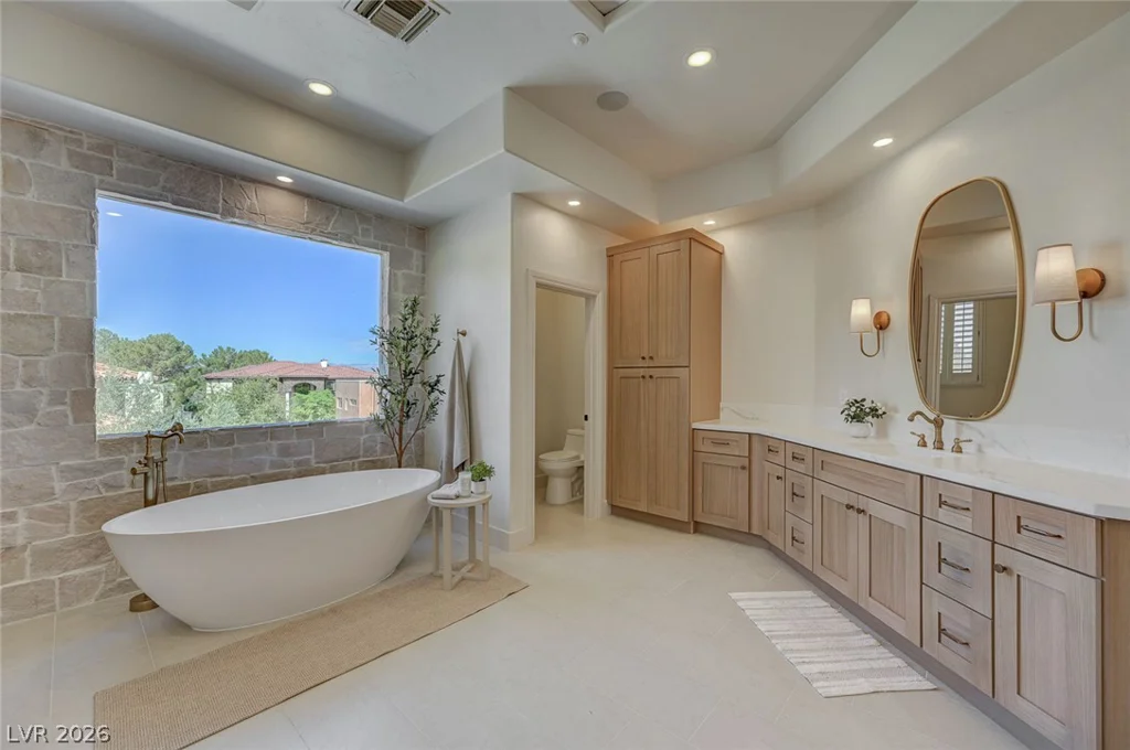 767 Dibasio, Henderson, NV 89012