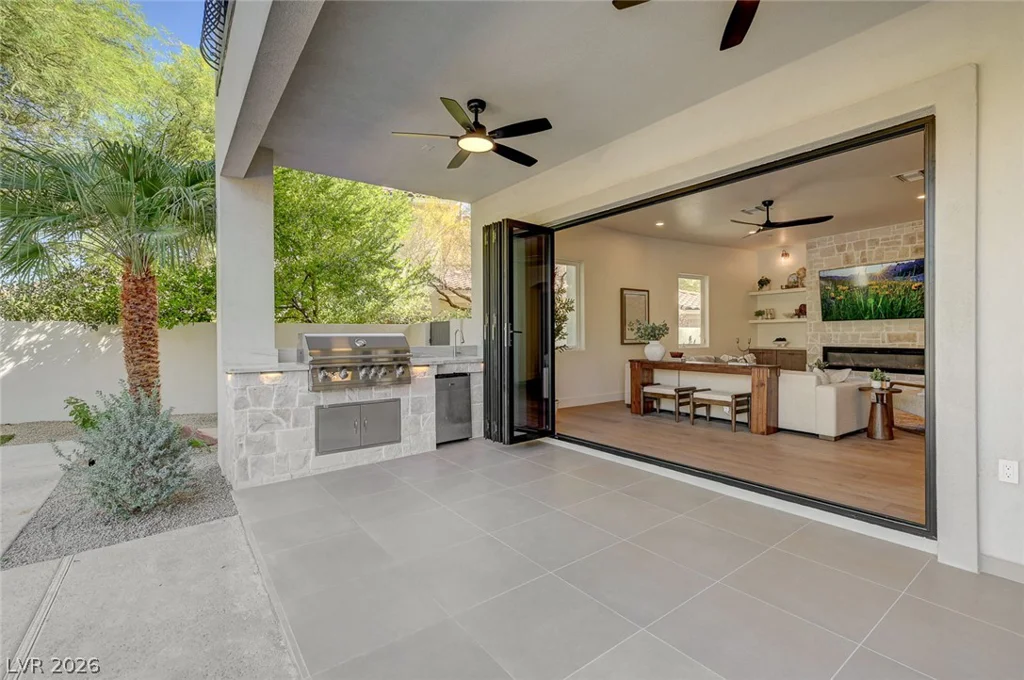 767 Dibasio, Henderson, NV 89012