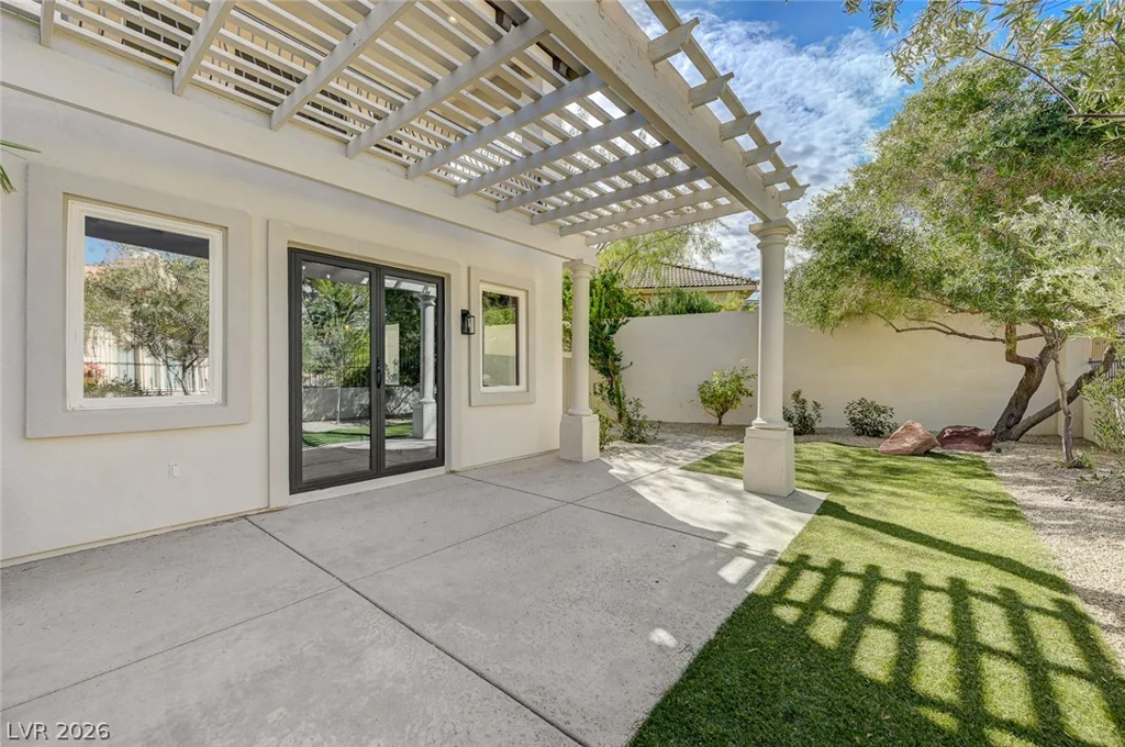 767 Dibasio, Henderson, NV 89012