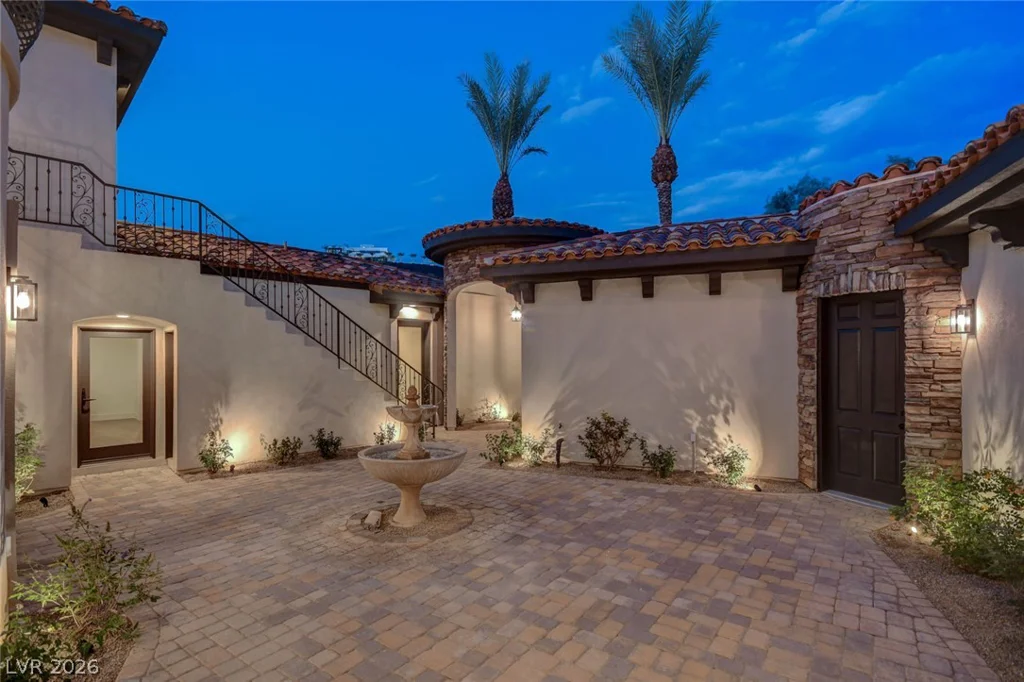 767 Dibasio, Henderson, NV 89012