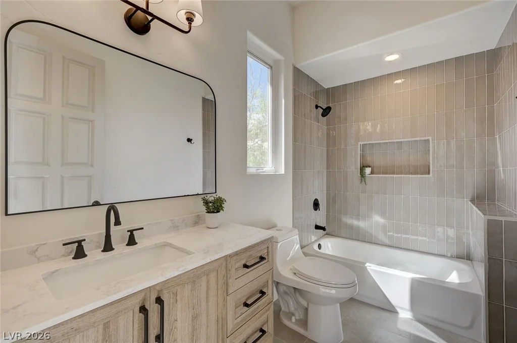 767 Dibasio, Henderson, NV 89012