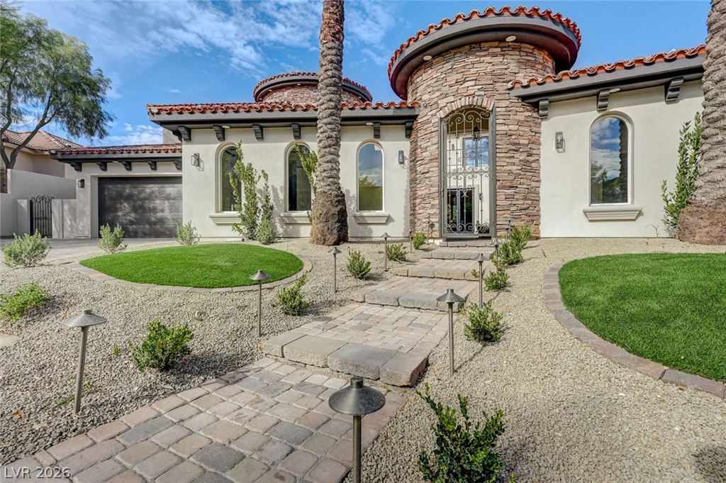 767 Dibasio, Henderson, NV 89012