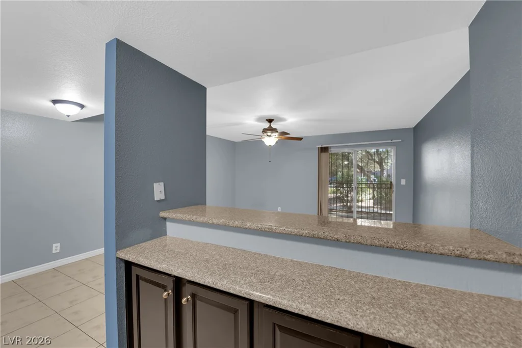 5242 River Glen, Las Vegas, NV 89103