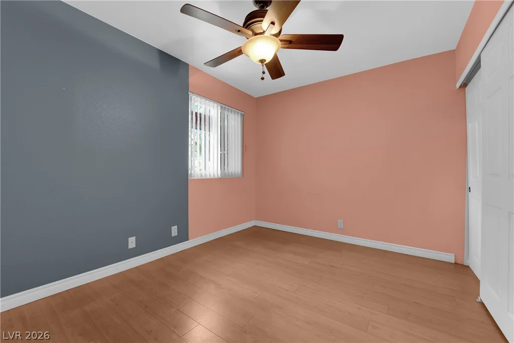5242 River Glen, Las Vegas, NV 89103