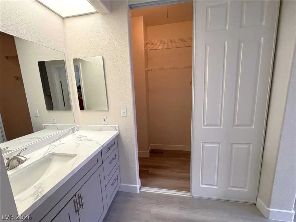 5125 Reno, Las Vegas, NV 89118