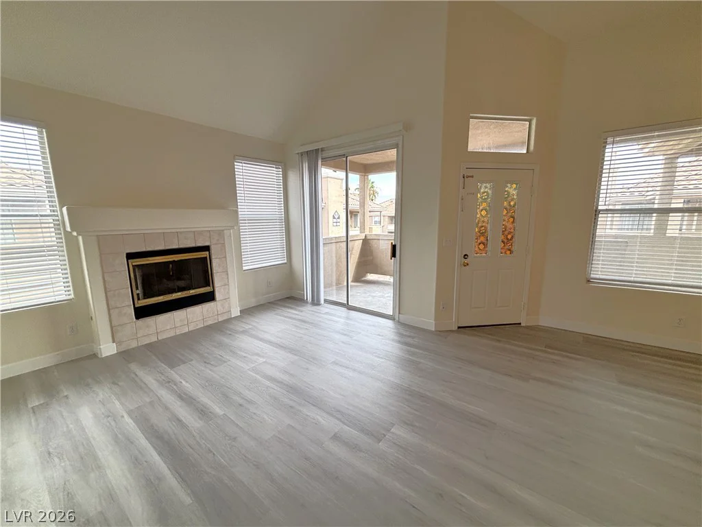 5125 Reno, Las Vegas, NV 89118