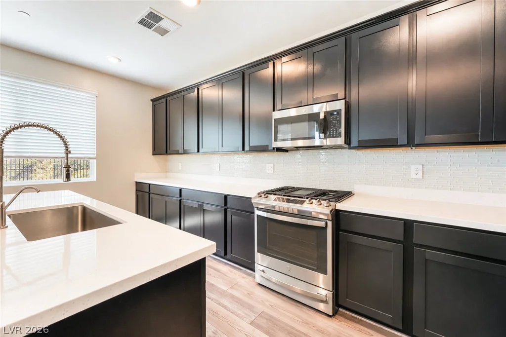 37 Strada Moscato, Henderson, NV 89011