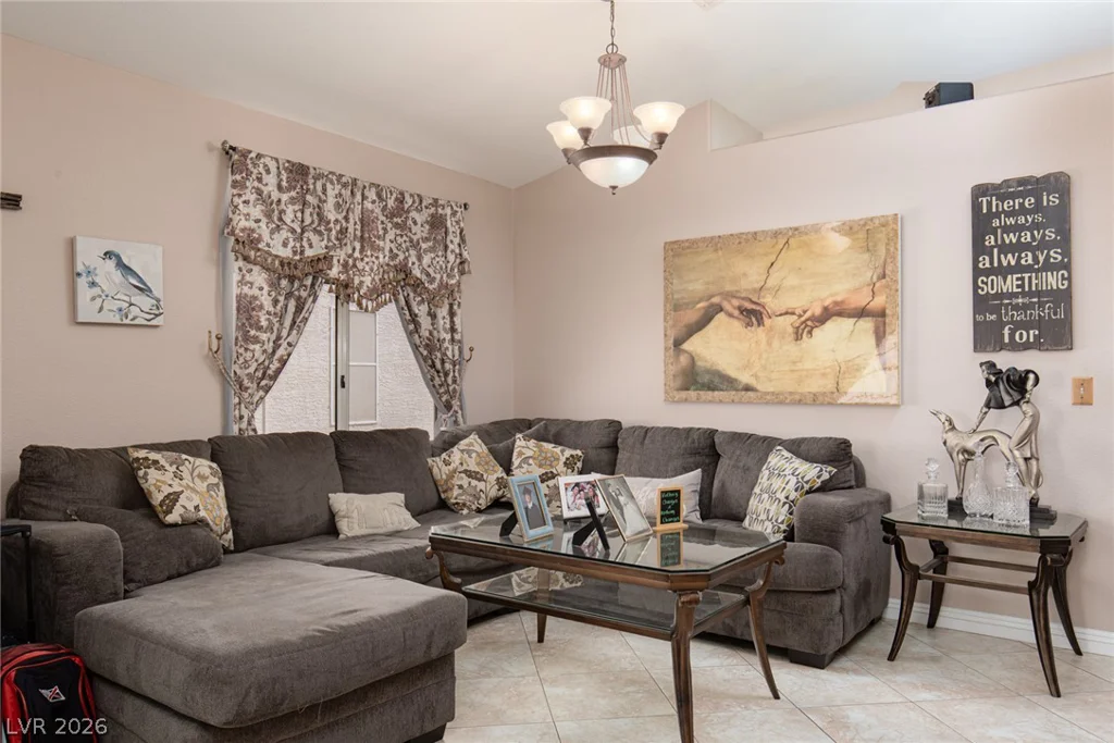 9074 Sandy Slate, Las Vegas, NV 89123