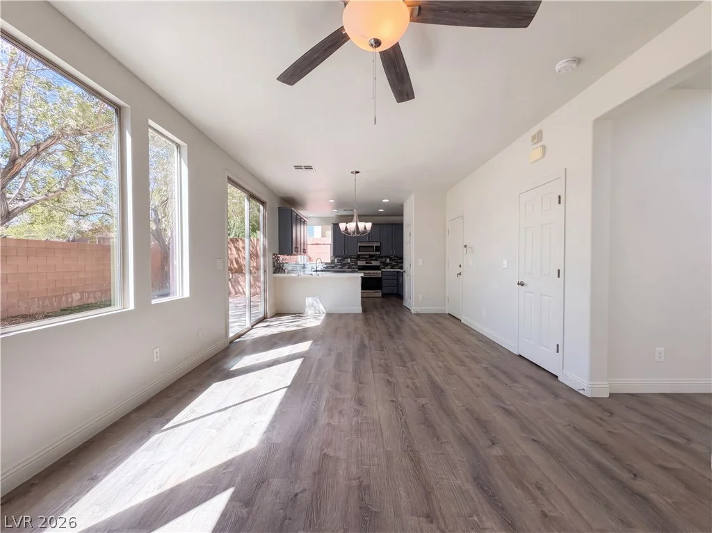 7319 Pepperbox, Las Vegas, NV 89179