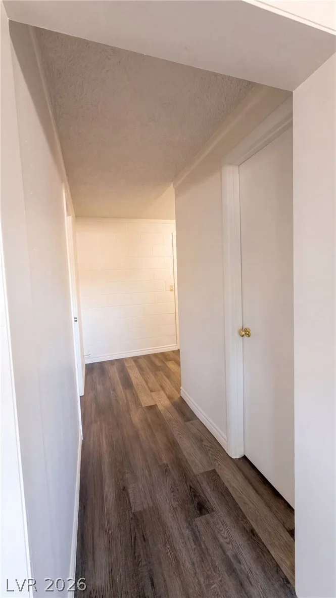 6121 Jones, Las Vegas, NV 89107