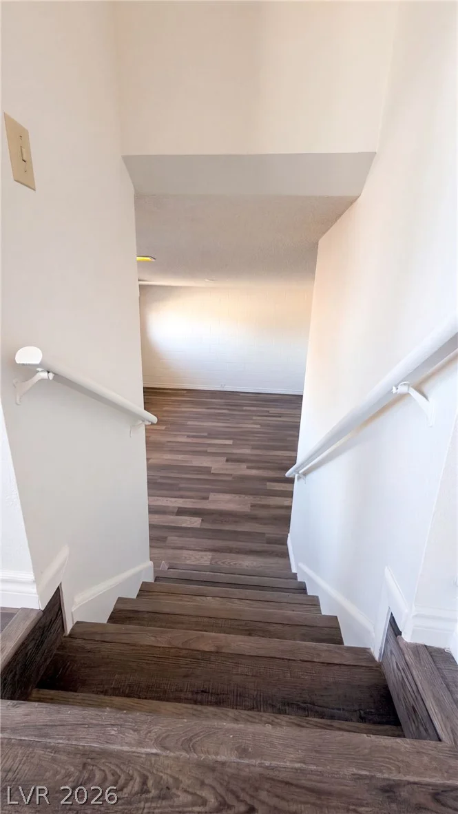 6121 Jones, Las Vegas, NV 89107