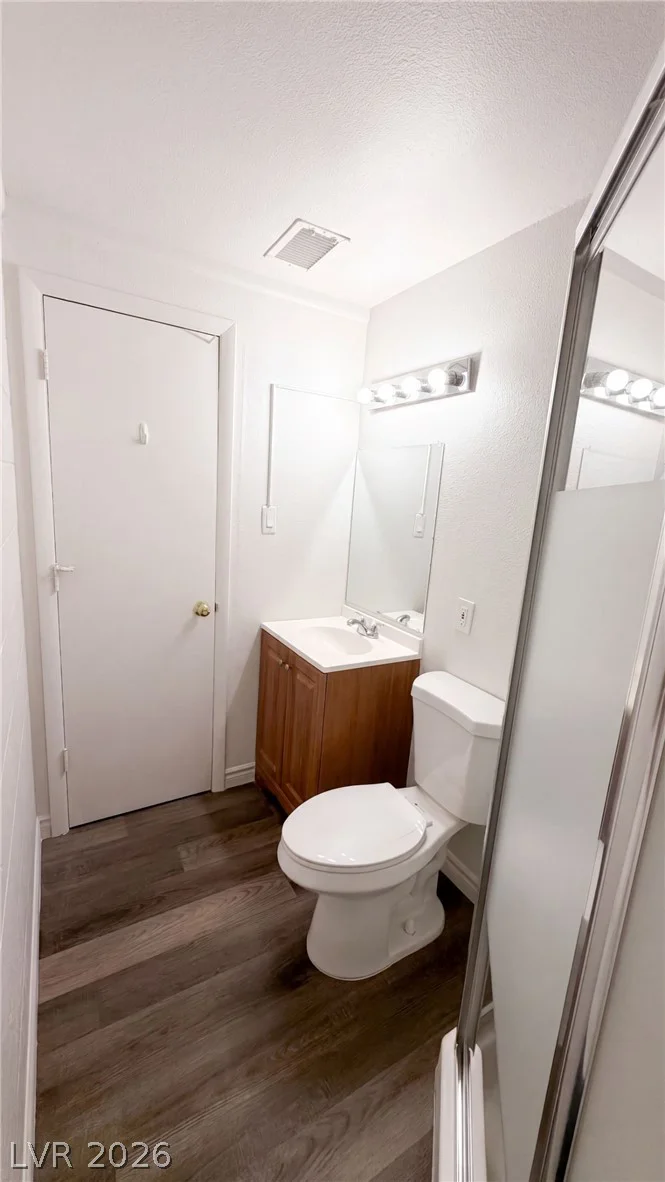 6121 Jones, Las Vegas, NV 89107