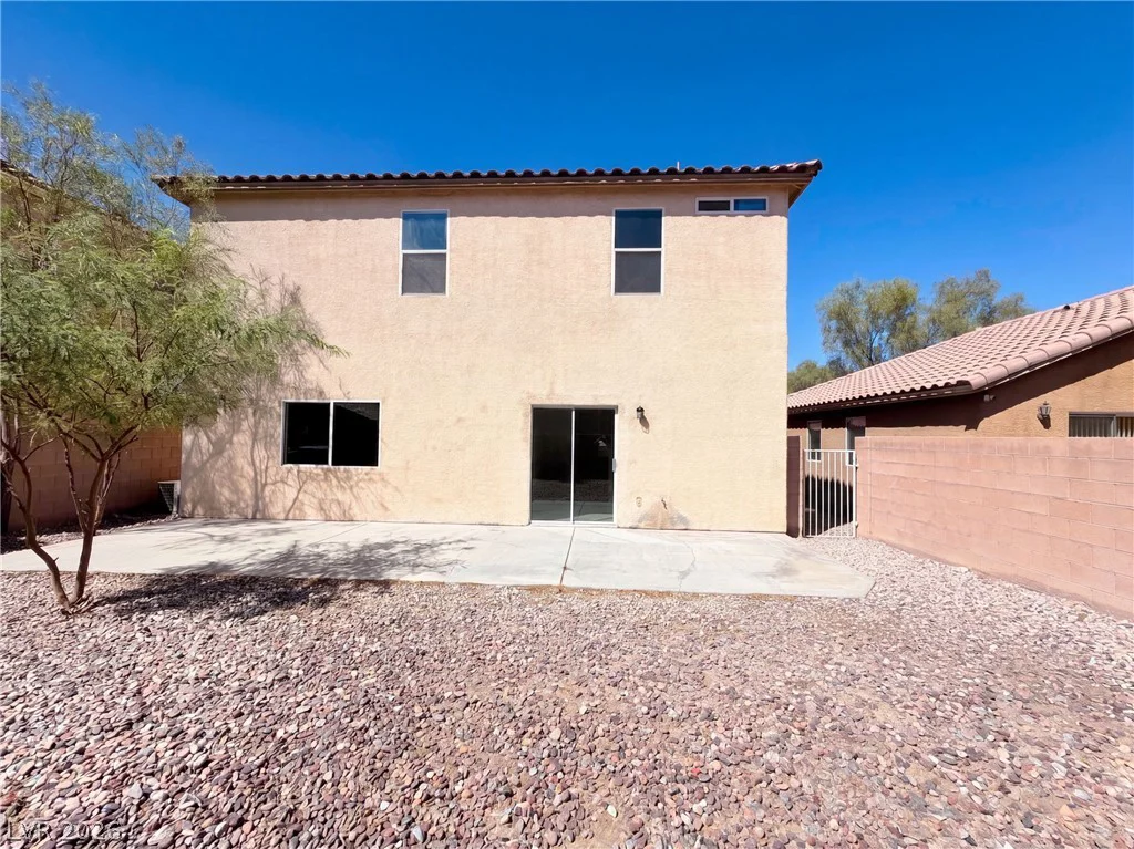 2841 Swanson, North Las Vegas, NV 89086