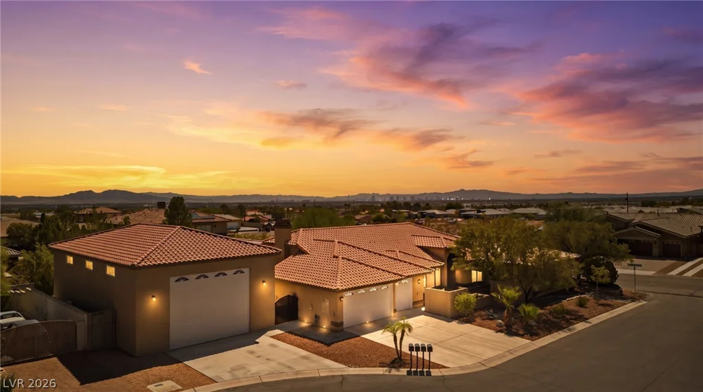 9760 Bright Angel, Las Vegas, NV 89149