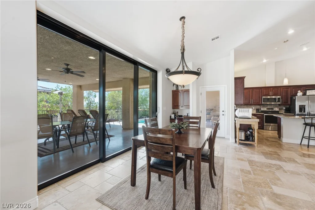 9760 Bright Angel, Las Vegas, NV 89149