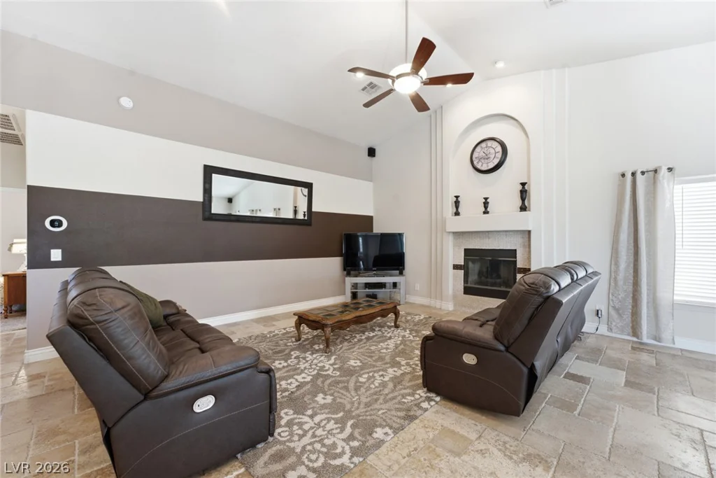 9760 Bright Angel, Las Vegas, NV 89149