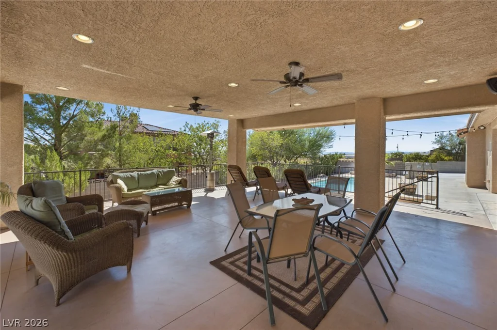 9760 Bright Angel, Las Vegas, NV 89149