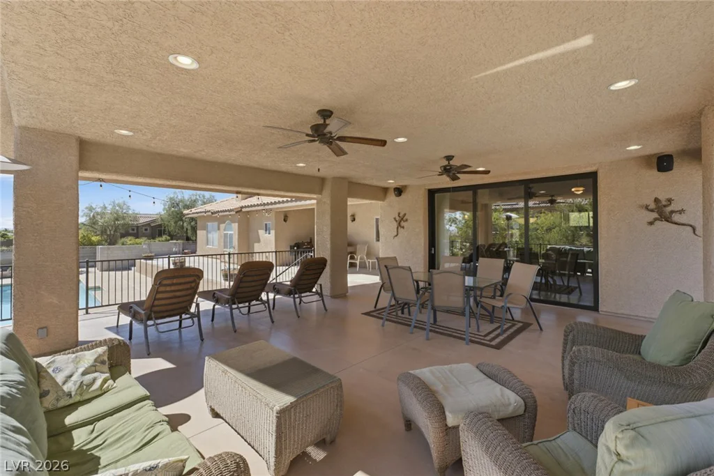 9760 Bright Angel, Las Vegas, NV 89149