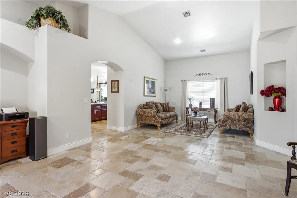 9760 Bright Angel, Las Vegas, NV 89149