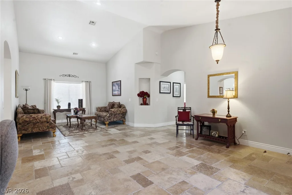 9760 Bright Angel, Las Vegas, NV 89149