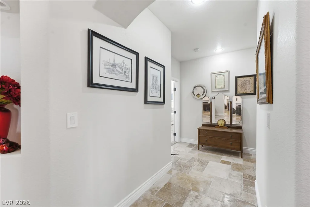 9760 Bright Angel, Las Vegas, NV 89149