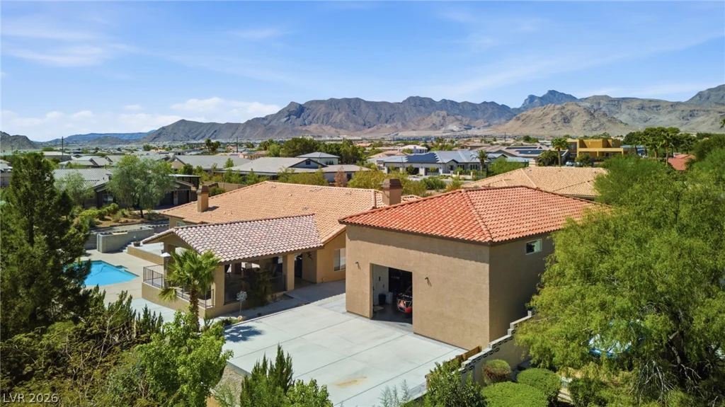 9760 Bright Angel, Las Vegas, NV 89149