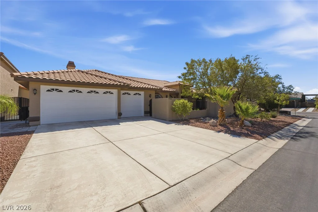 9760 Bright Angel, Las Vegas, NV 89149
