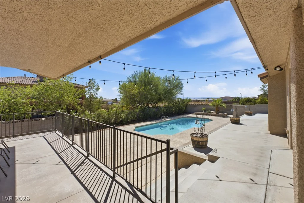 9760 Bright Angel, Las Vegas, NV 89149